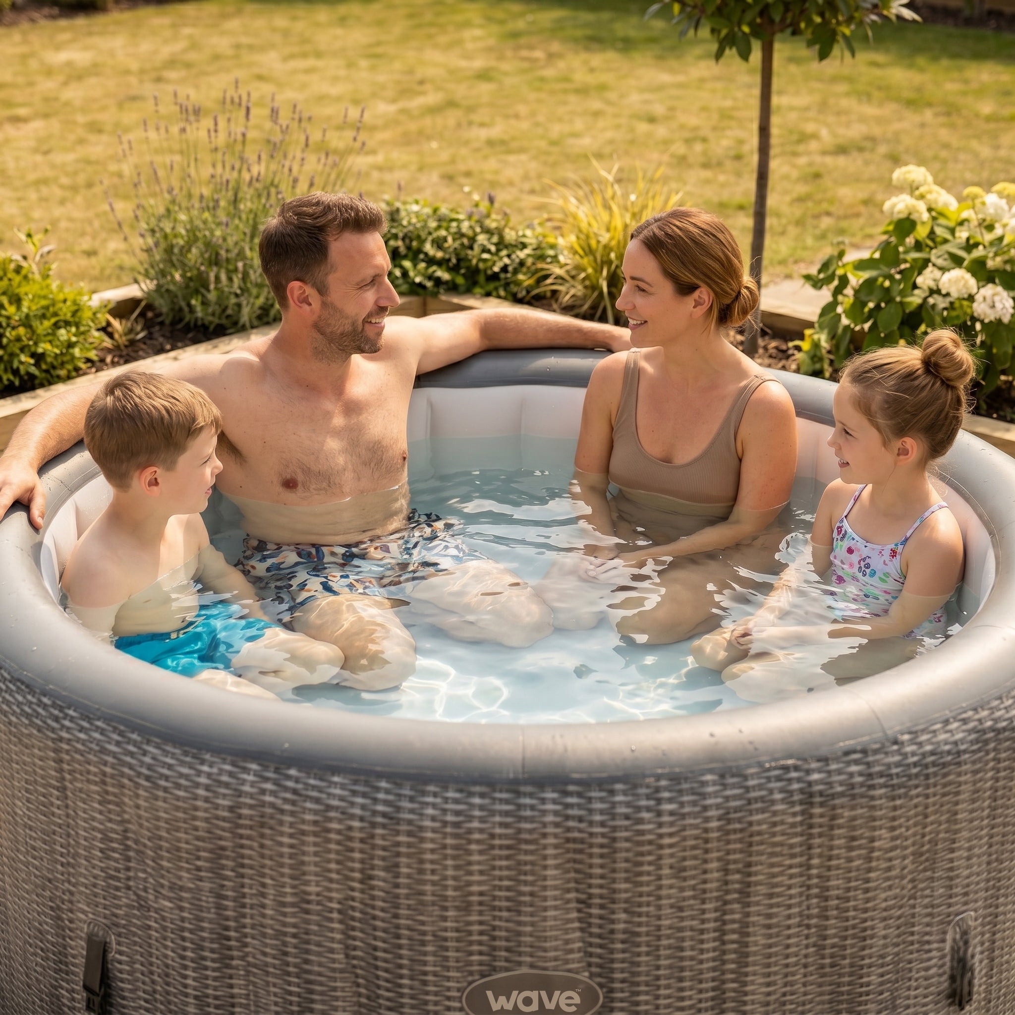 Atlantic | 4/6-Person Inflatable Hot Tub | Built-In Integrated Heater