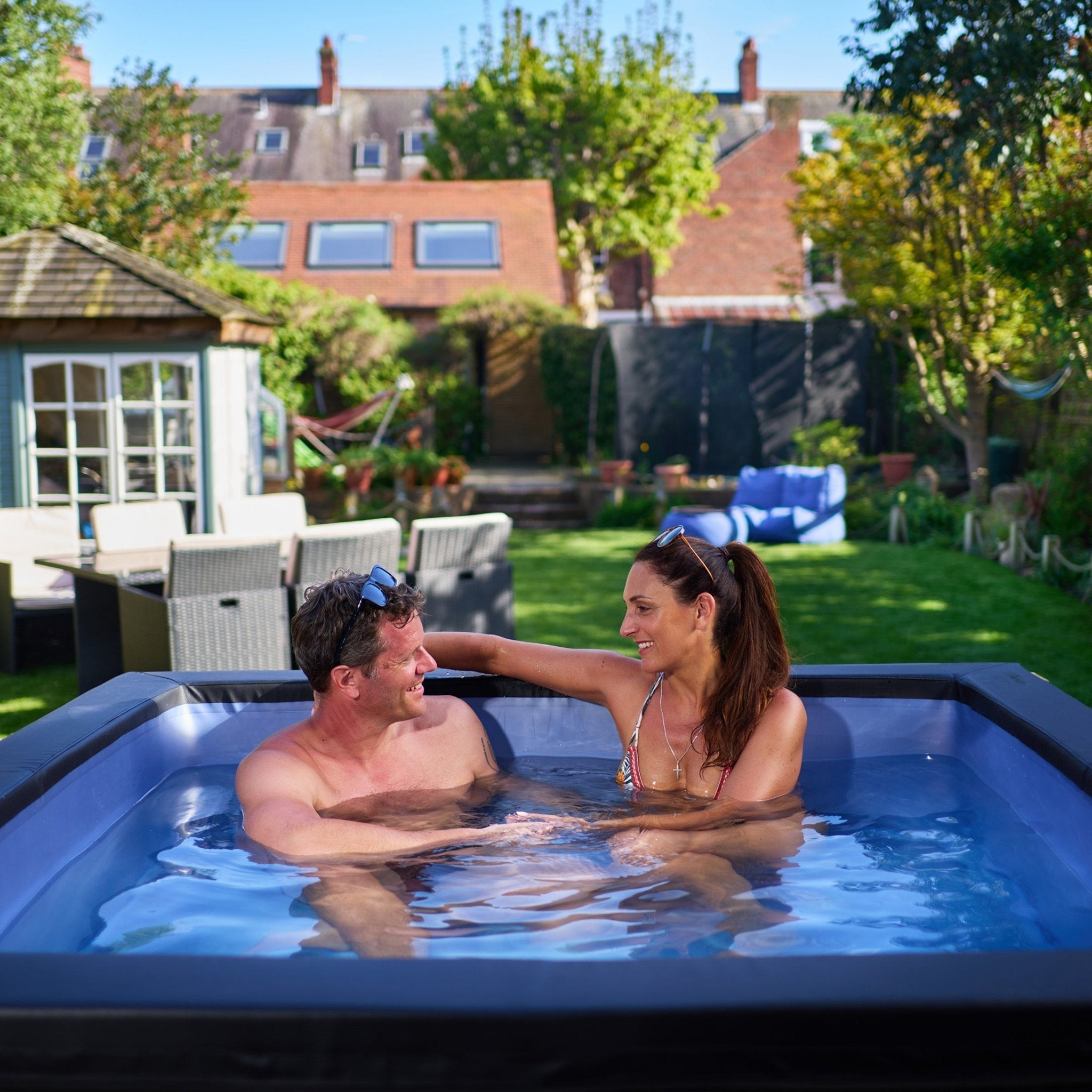 Garda | 4/6-Person Eco Foam Hot Tub | Built-In Integrated Heater Eco Foam Spas Wave Spas