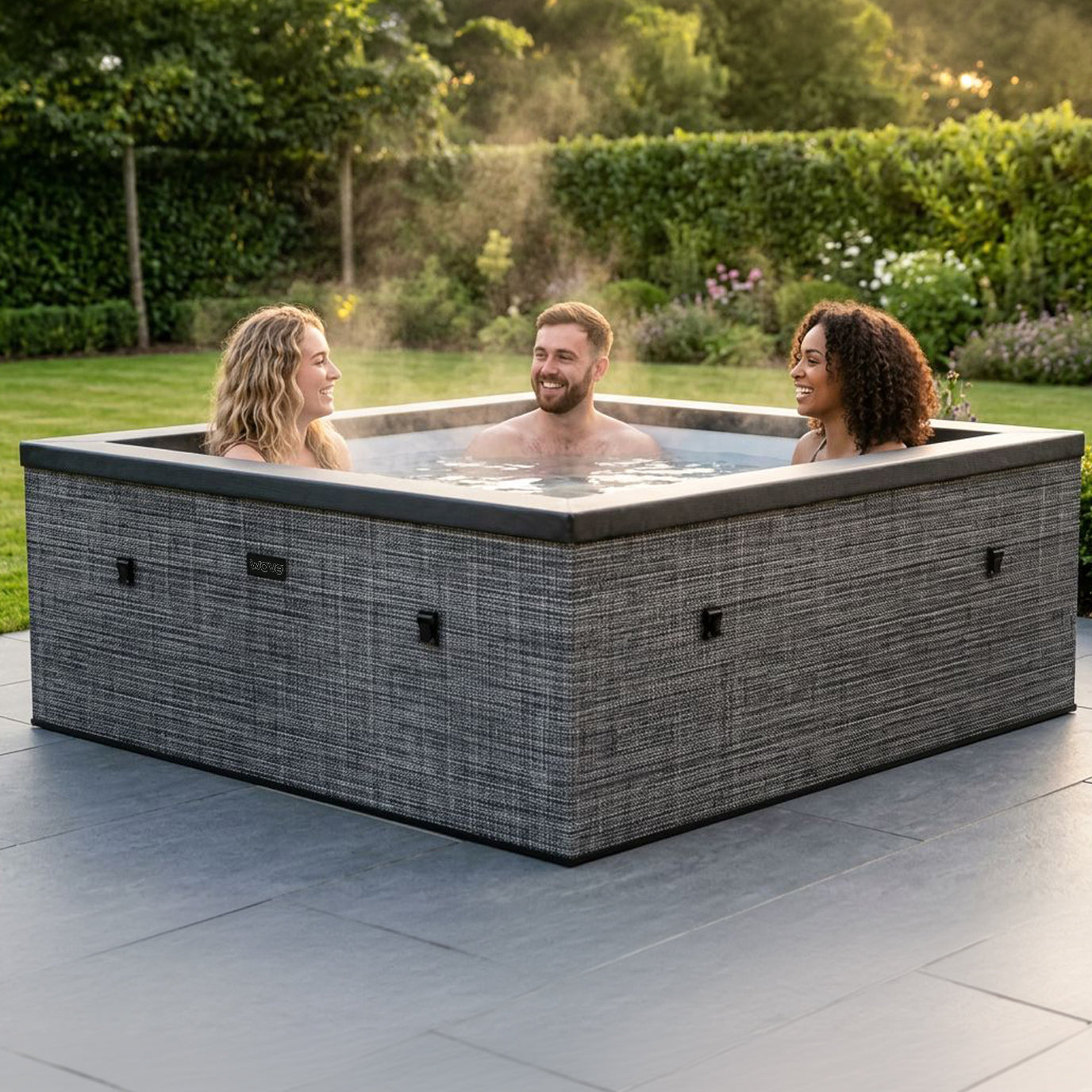 Garda Hot Tub | Premium Inflatable Hot Tub for Relaxation