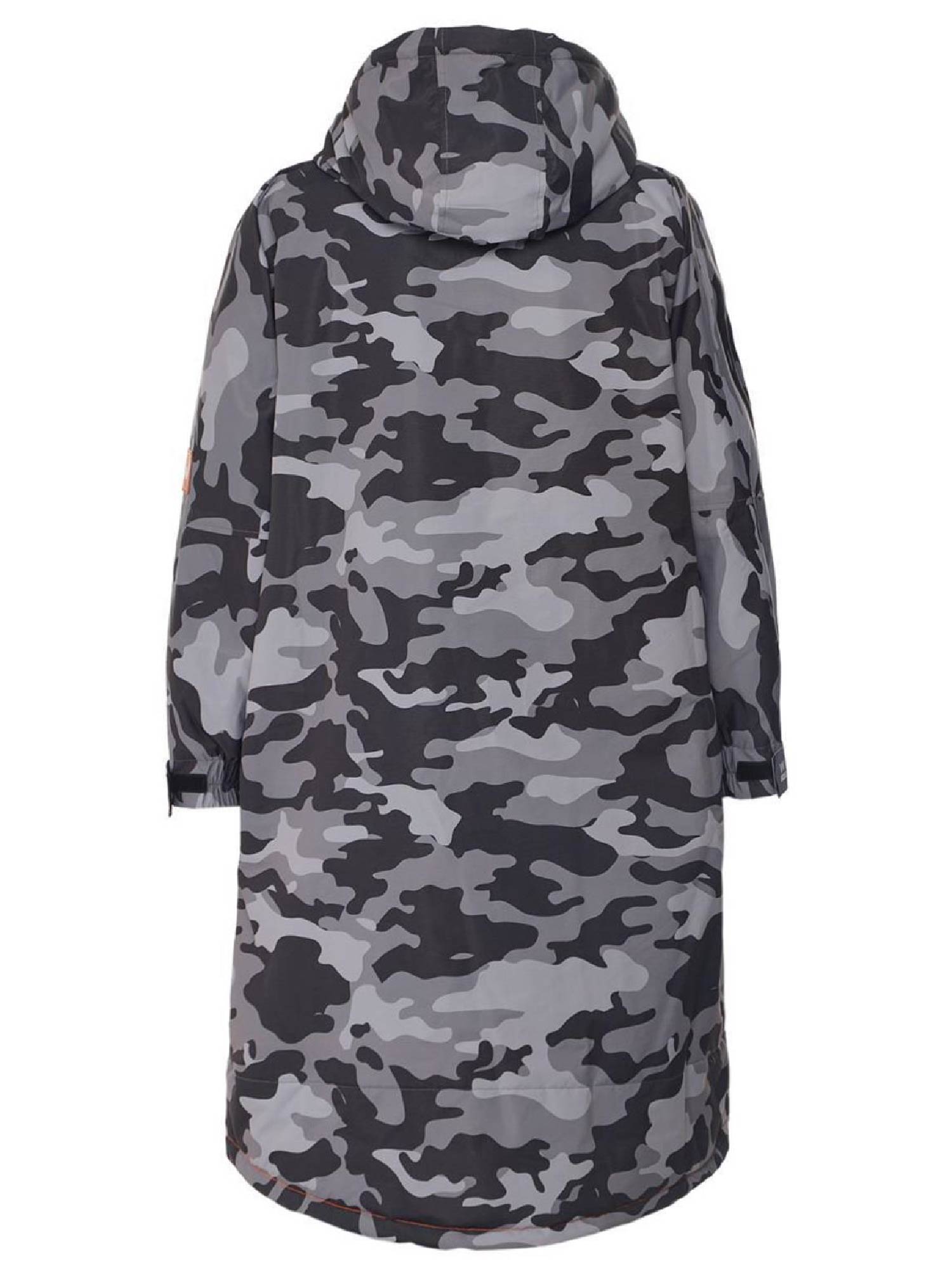 Fleece-Lined Changing Robe | Unisex | Gray Camouflage  Wave Spas USA   